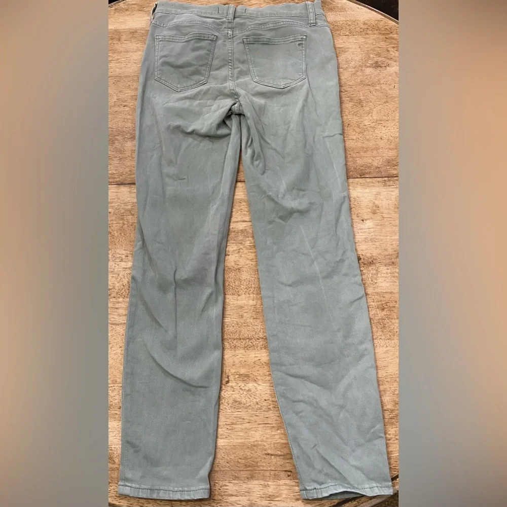 Madewell you size button